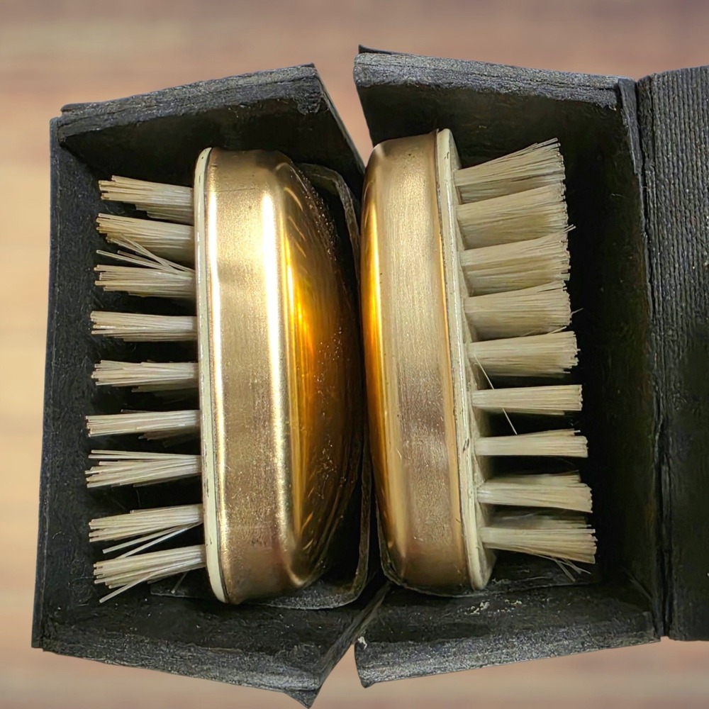 Vintage Swank Travel Grooming Set Gold Tone Brushes Black Textured Case